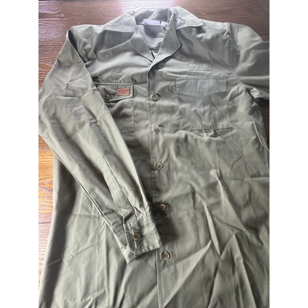 RAINFOREST CAFE Shirt Men's Size Small Long Sleeve Uniform Shirt Olive Green
